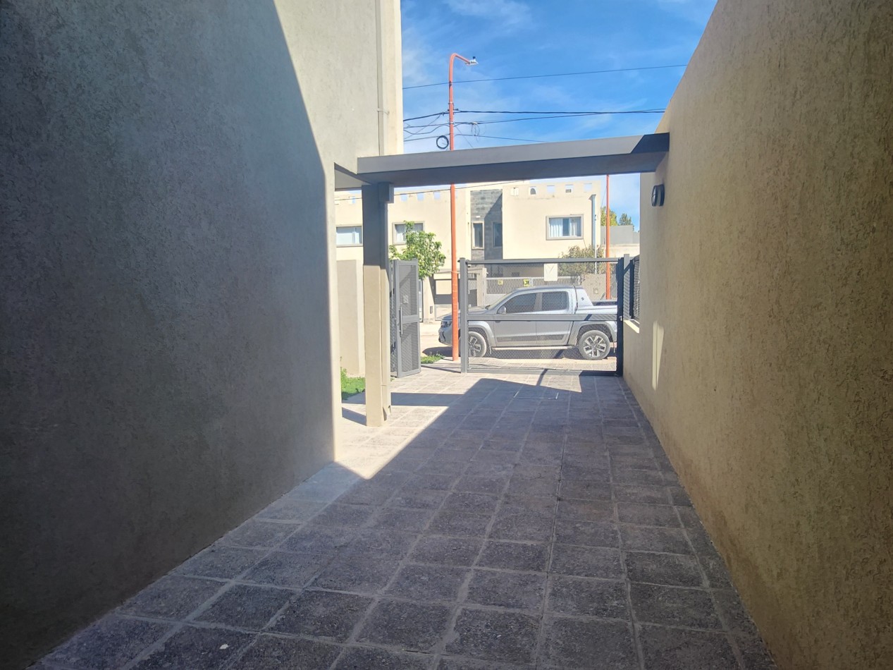 DUPLEX